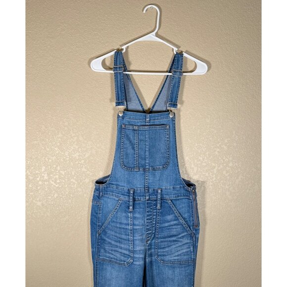 Madewell Women's Skinny Denim Overalls in Kemp Wash - Picture 7 of 11
